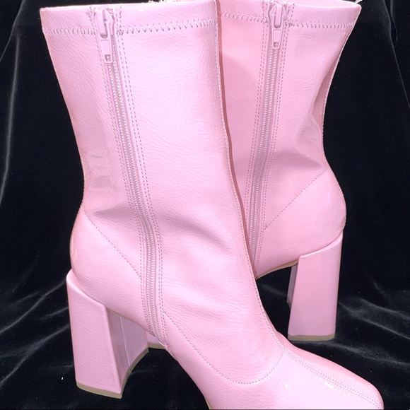 Retro Shiny Pink V-Patent Square Toe Go-Go Boots w/geo heels - NWT - Picture 8 of 13